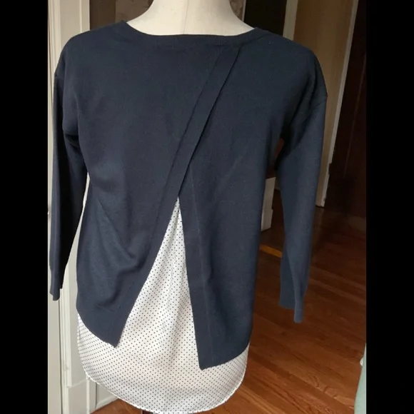 Ann Taylor Sweater - Picture 2 of 6
